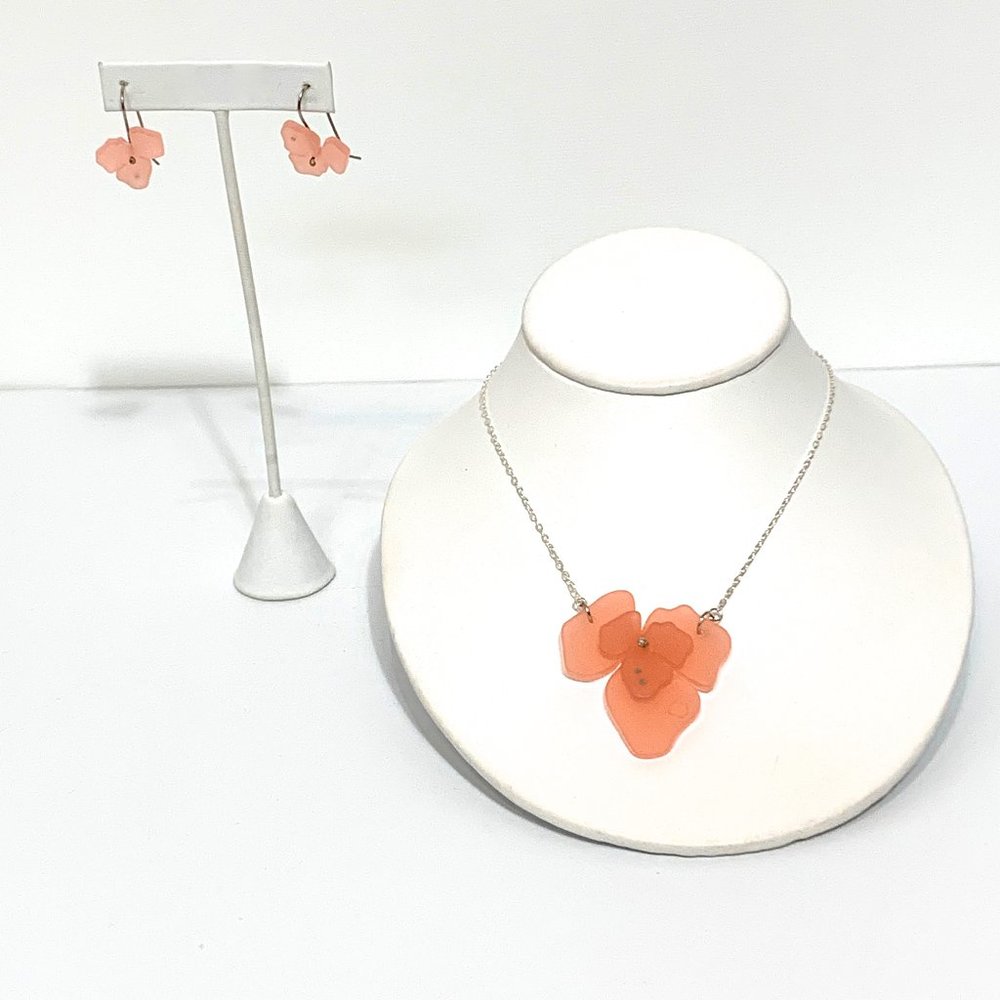 Sterling Silver NWOT Floral  Statement Necklace and Earings